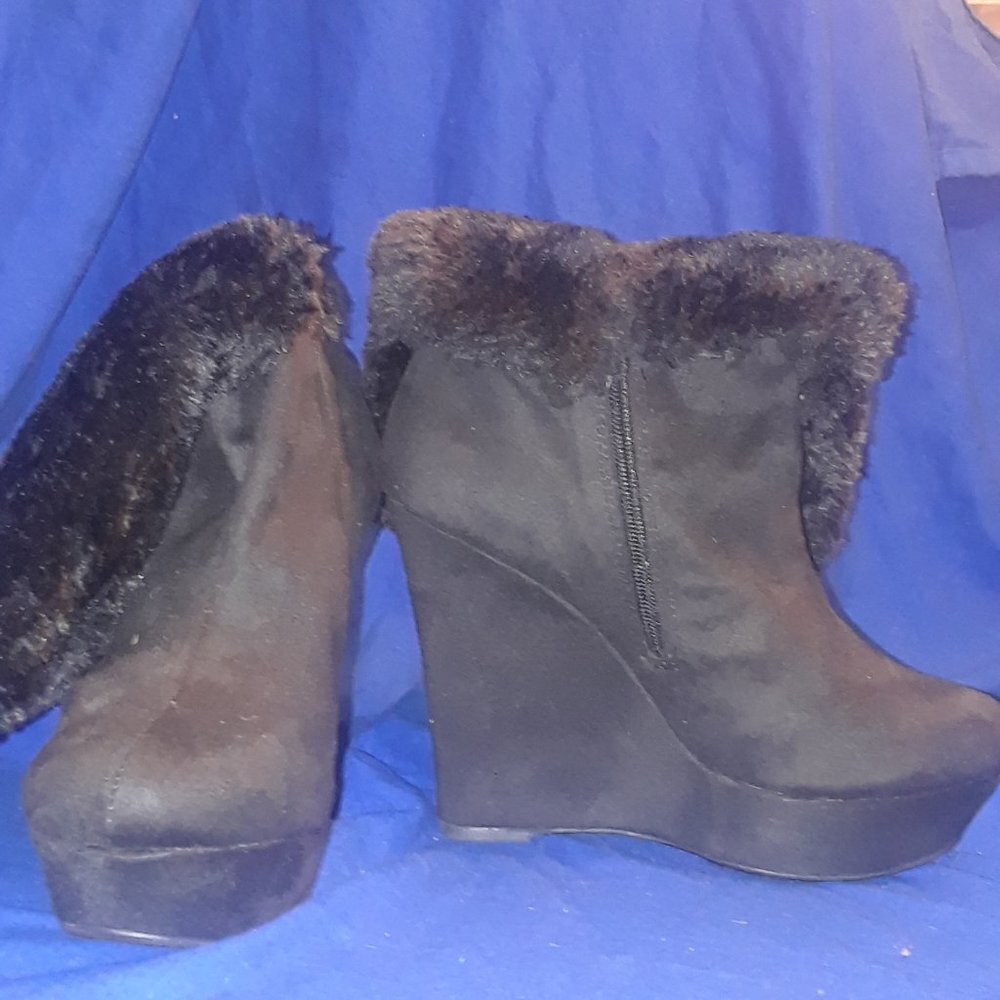 Pointed Toe Platform Wedge Heels Faux Fur Half Boots
